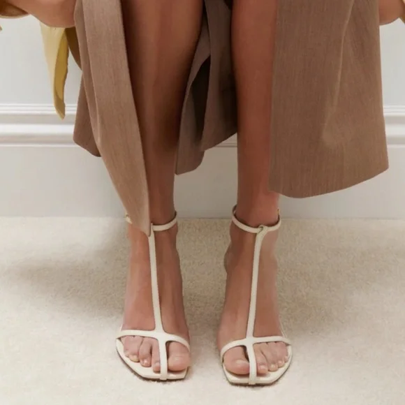 Neous Jumel Navy Strappy Square-Toe Heeled Sandals Sz 39 - Picture 3 of 11